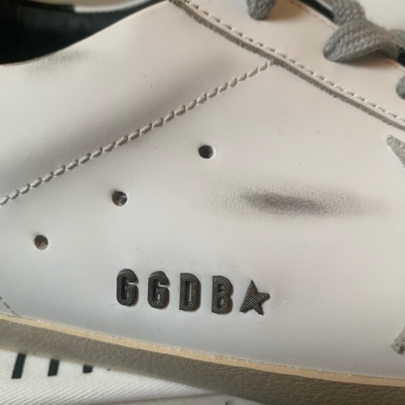 New Golden Goose Men’s size 42 - Picture 6 of 9